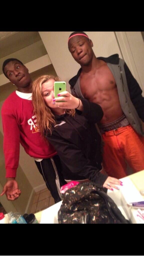 您认为谁是更大的宝贝？ picture