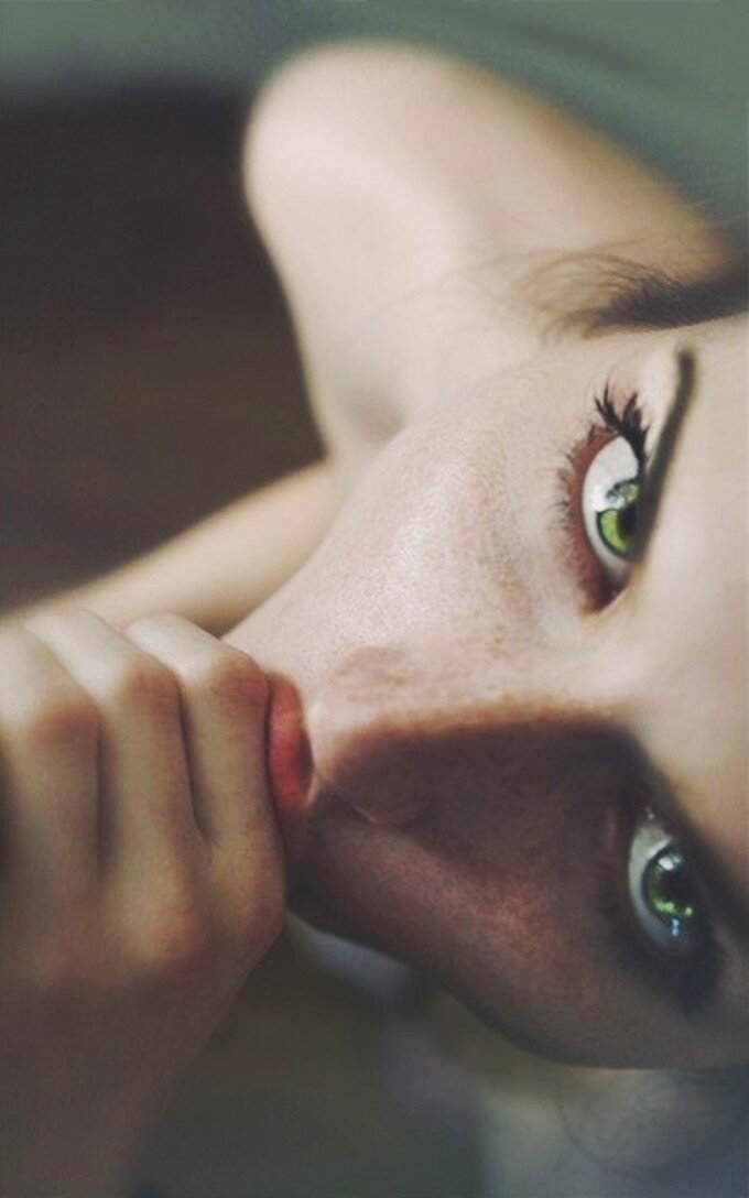 催眠的眼睛吹箫 picture