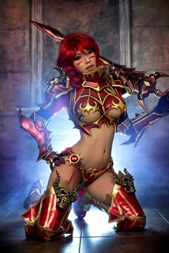 O underboobs: O picture
