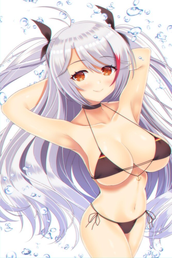 siyah bikini göğüsler kahverengi gözler bölünme kadın büyük göğüsler uzun saç izleyiciye bakıyor gümüş saçlı gülümseme solo mayo picture