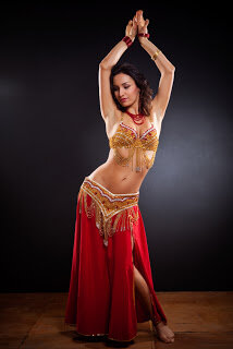 harem pantolon içinde dansöz picture