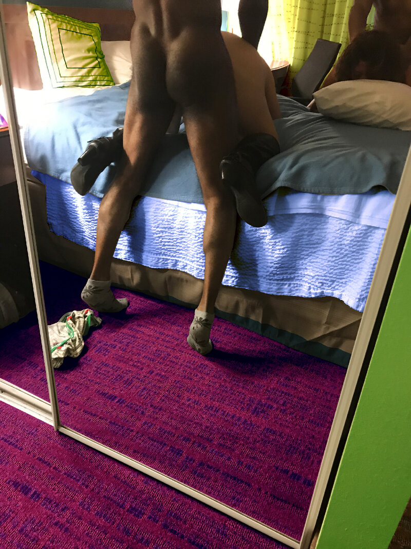 ホットワイフファッキングビッグブラックコック後背位 picture