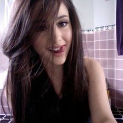 こんにちは、私はアンドレア・フィメールです。マイアミから19歳です。写真をもっと見るには、こちらにアクセスしてください：www.hotcamshd.com picture