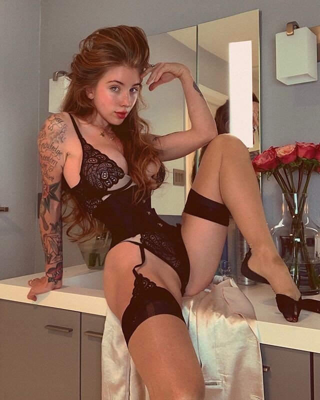 @ coconutkitty143素晴らしいランジェリーセットとポーズ picture