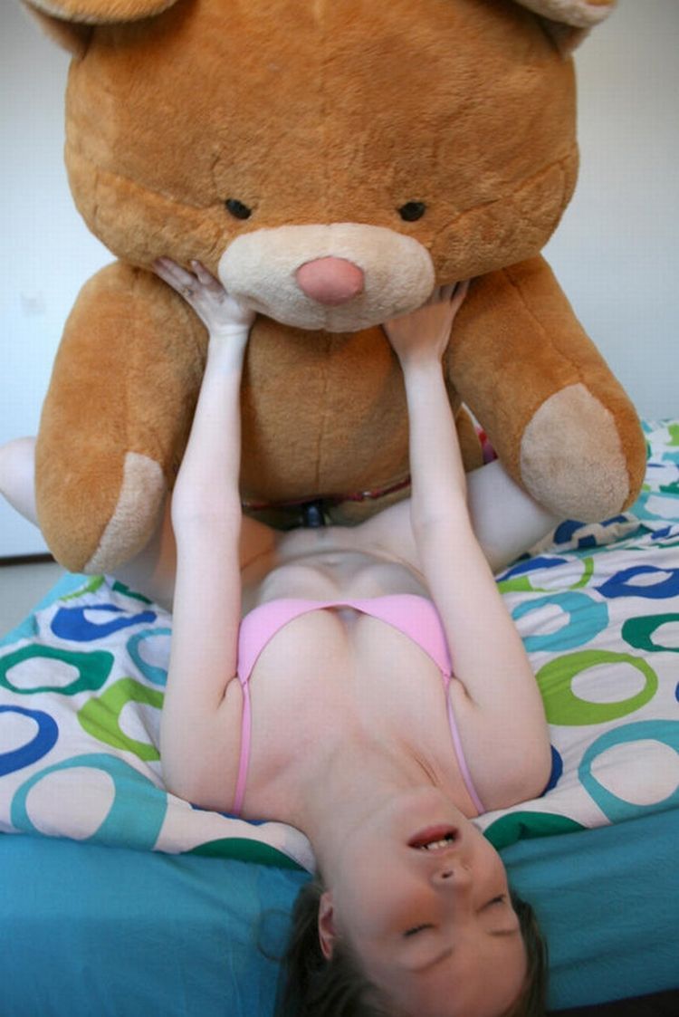 自己バイブレーター写真で素晴らしい遊びのセクシーなティーン picture