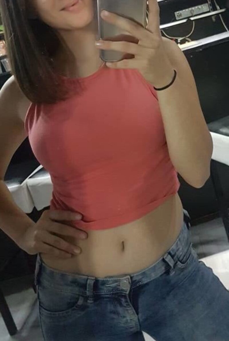 私の新しいトップが好きですか？ picture