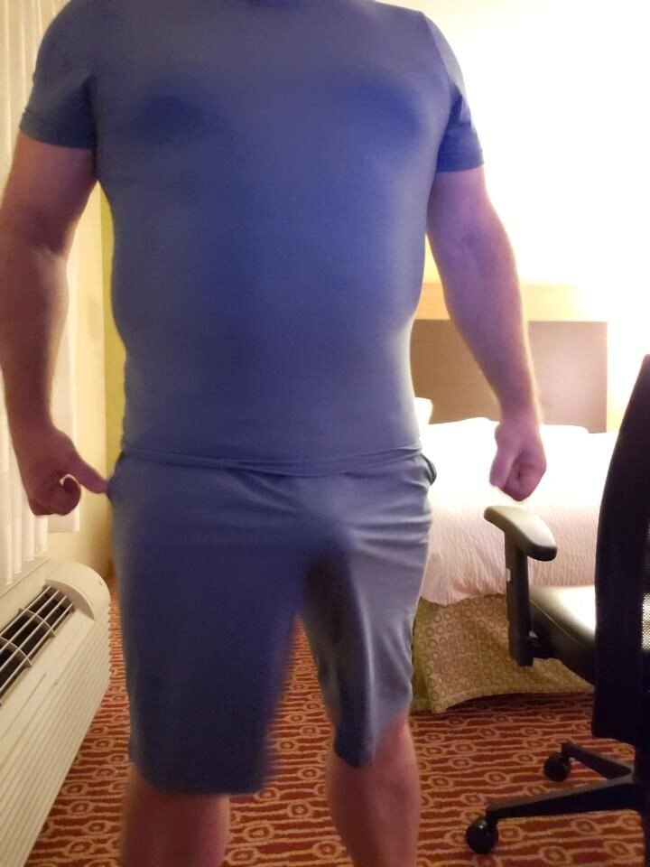 只是一个普通的家伙，谁喜欢吮吸公鸡！ picture