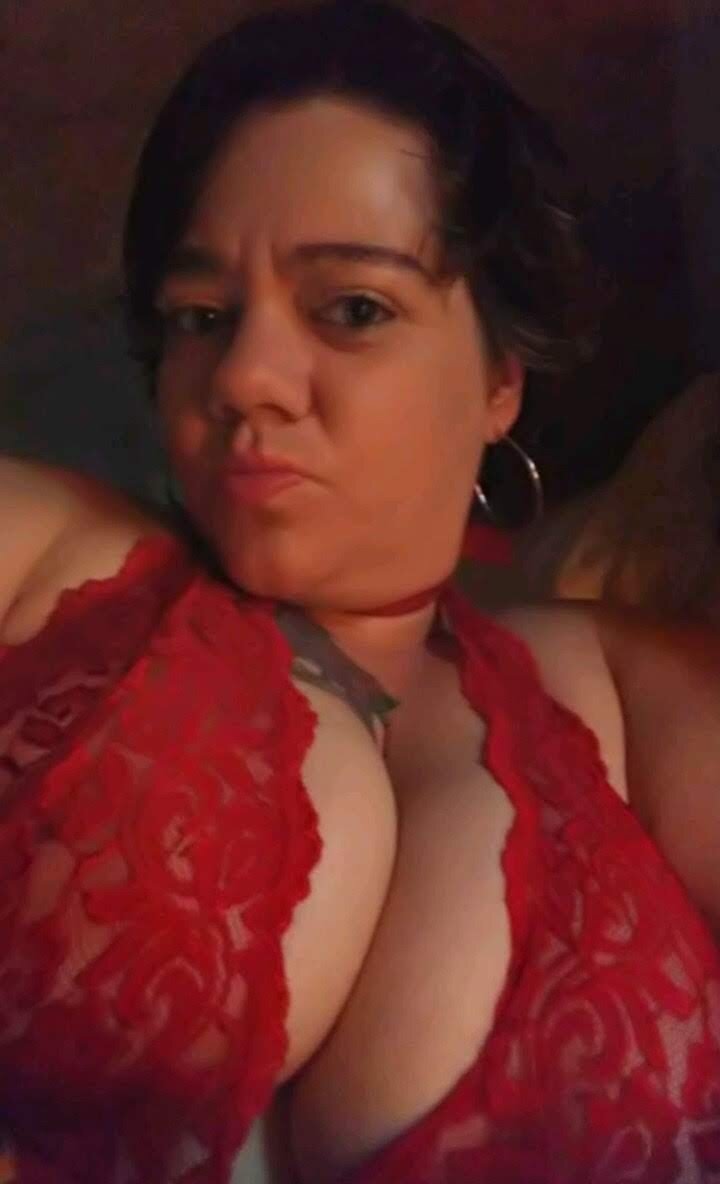 巨乳 picture