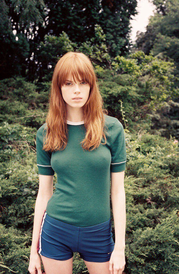 さびた巨乳 picture