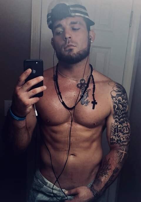 愚蠢的暨 picture