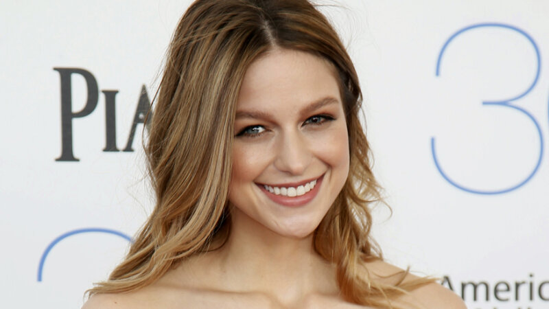 梅利莎·贝诺（Melissa Benoist）在他妈的时被抓到–旧裸照泄露 picture