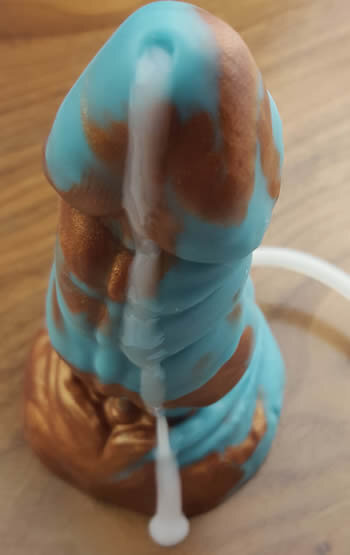 [Bad Dragon] cumtube使这种假阳具栩栩如生，使您可以享受模拟饼游戏 picture