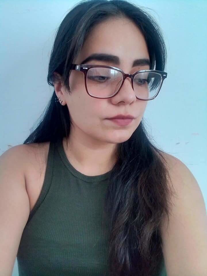 elisa gözlük picture