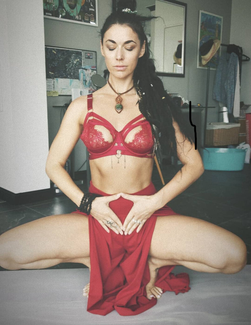 yoga seksi bebeğim picture