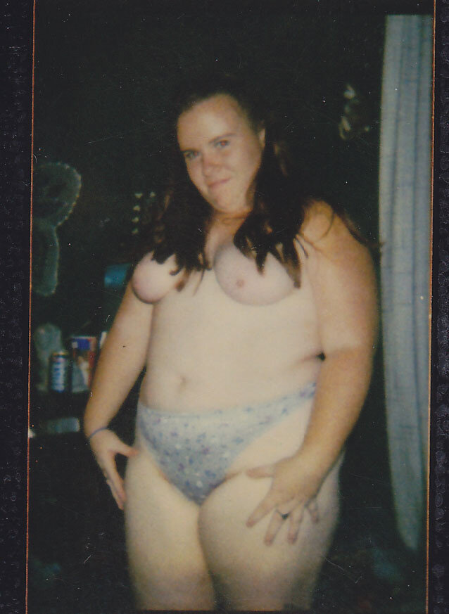 전 아내 Tamara 토플리스 picture