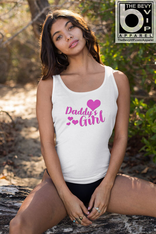 パパは彼女をとても誇りに思っています。赤ちゃんのためにこれを入手してください。 picture