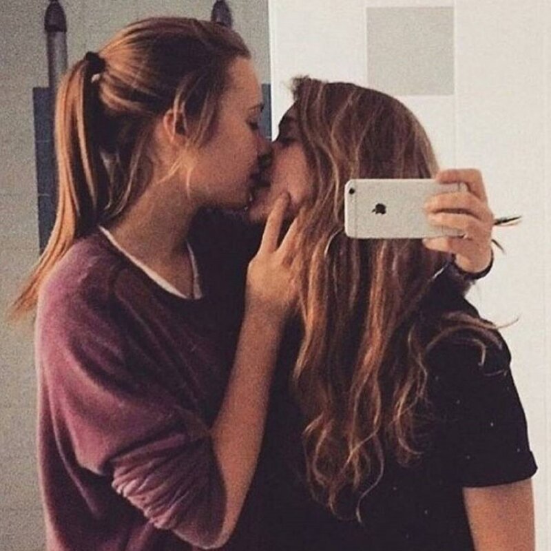 레즈비언 셀카 picture