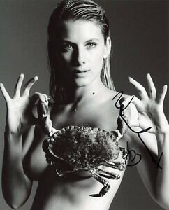 Melanie Laurent picture