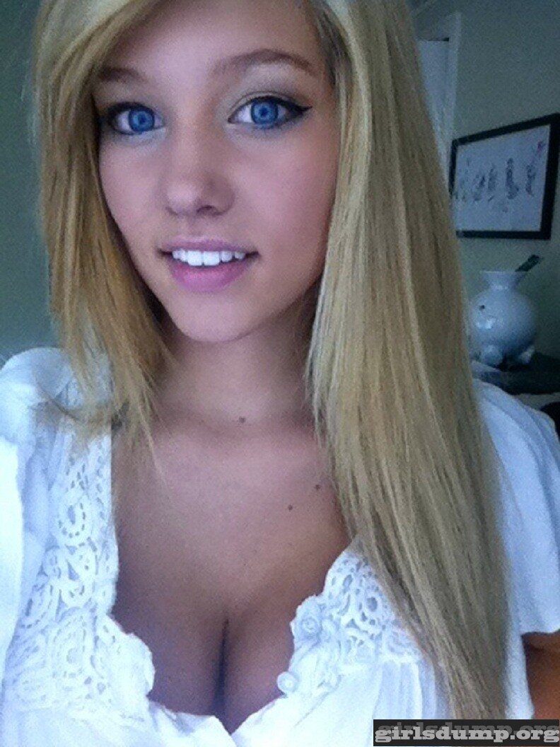 ブルー!! 目 picture