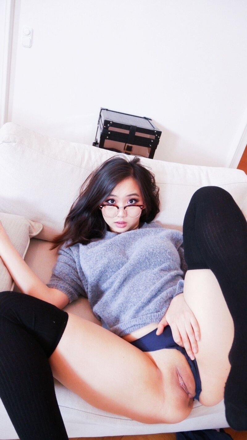 かなりセクシーなアジア人 picture