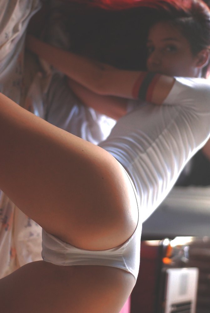 Beyaz köpek picture