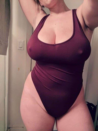 büyük Boobs AVI aracılığıyla picture