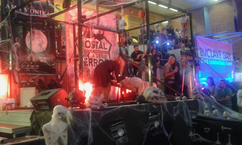 BDSM BCN 살롱 에로틱 2015 picture